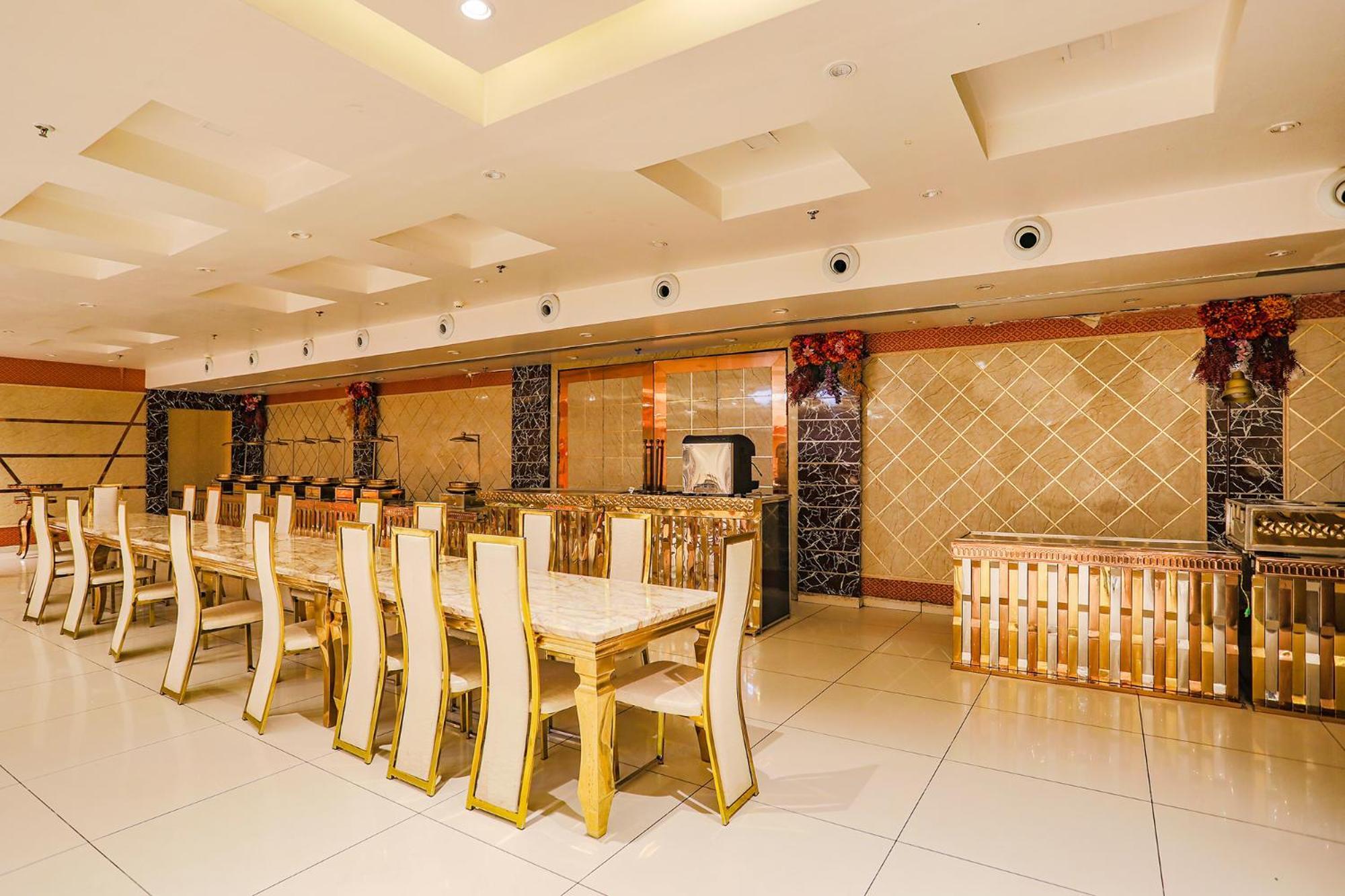Fabhotel Kinsfolk Ghaziabad Exterior photo